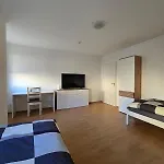 Ferien-monteurwohnung Apartament *