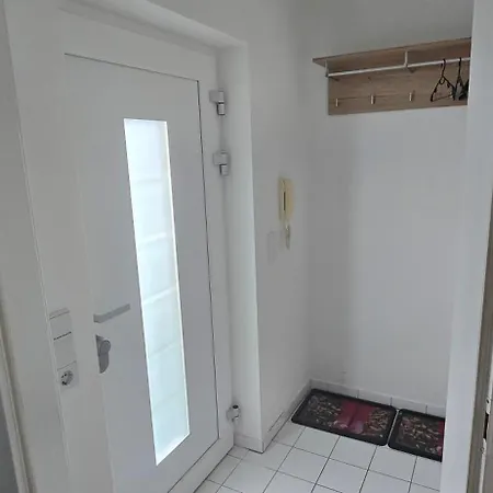 Ferien-monteurwohnung シュクロイディッツ